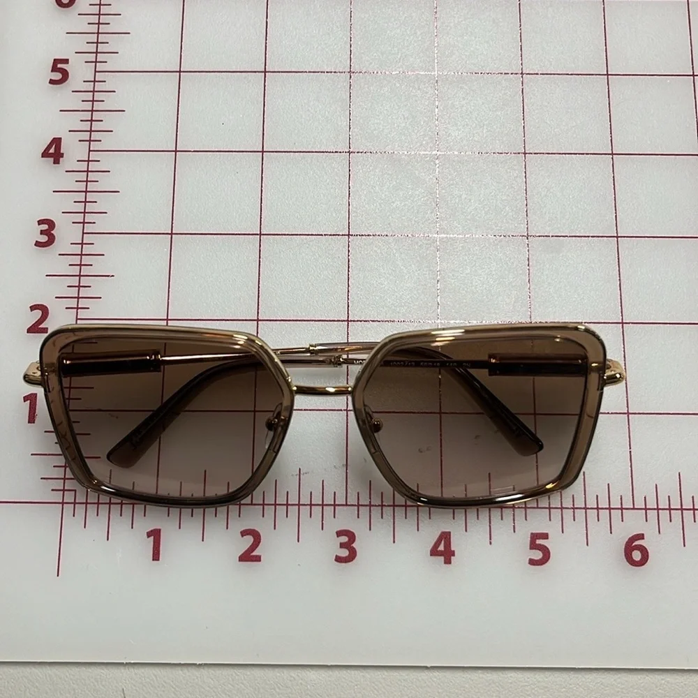 VERSACE AUTHENTIC NIB Gold Medusa Square Brown Fade Sunglasses w/Clamshell Case